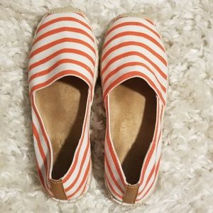 Vionic Espadrille Flats